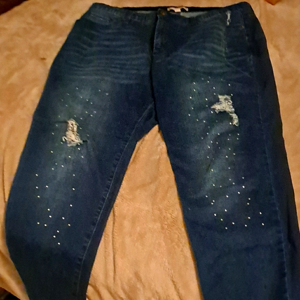 Rhinestoned skinny jeans